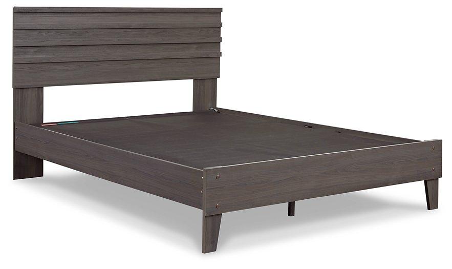 Brymont Panel Bed